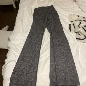 Lulu flare leggings size 4